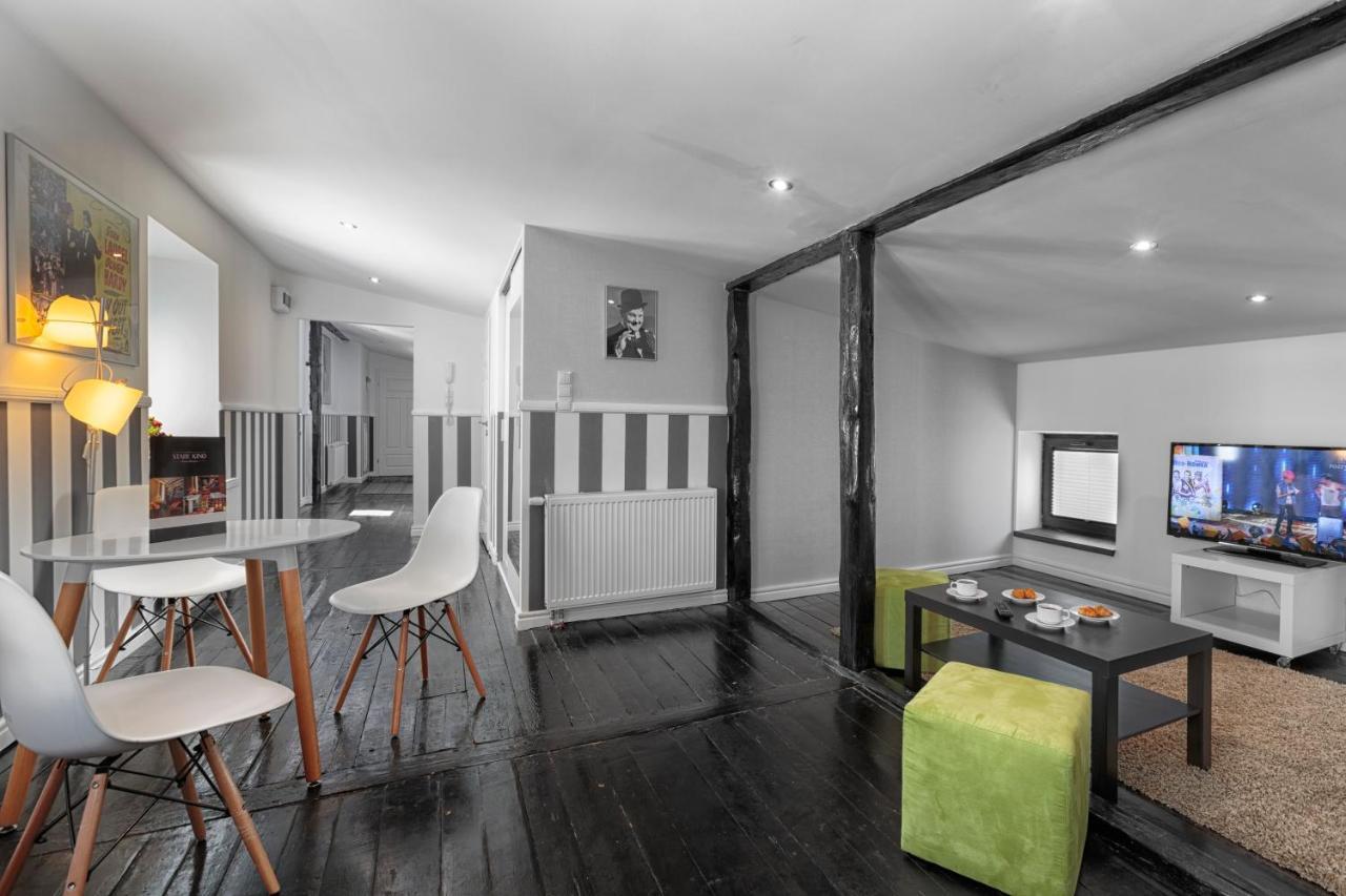 Stare Kino Cinema Residence วูดช์ ภายนอก รูปภาพ